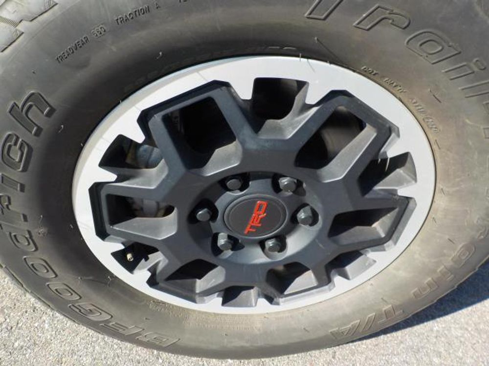 2024 Toyota Tacoma 4WD TRD Off Road