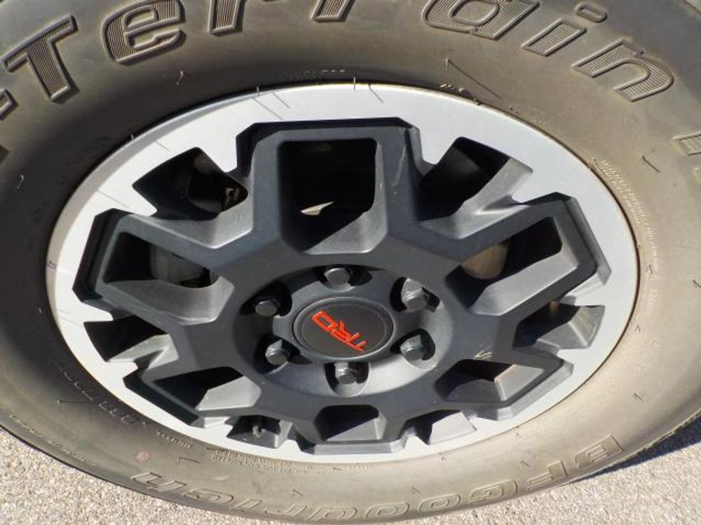 2024 Toyota Tacoma 4WD TRD Off Road