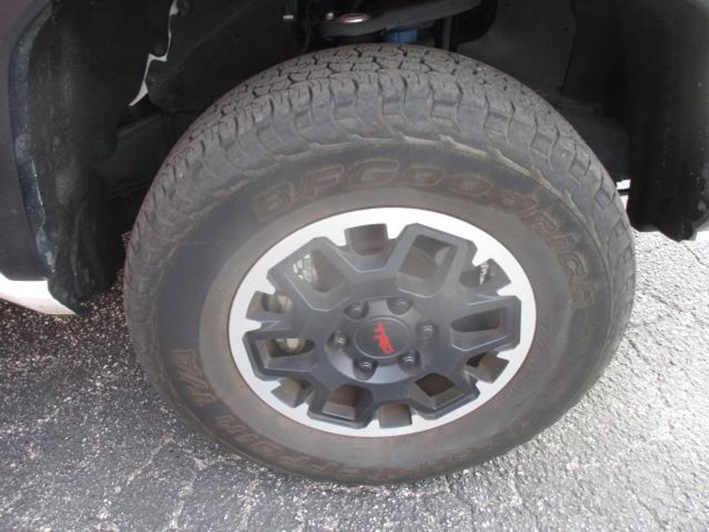 2024 Toyota Tacoma 4WD TRD Off Road