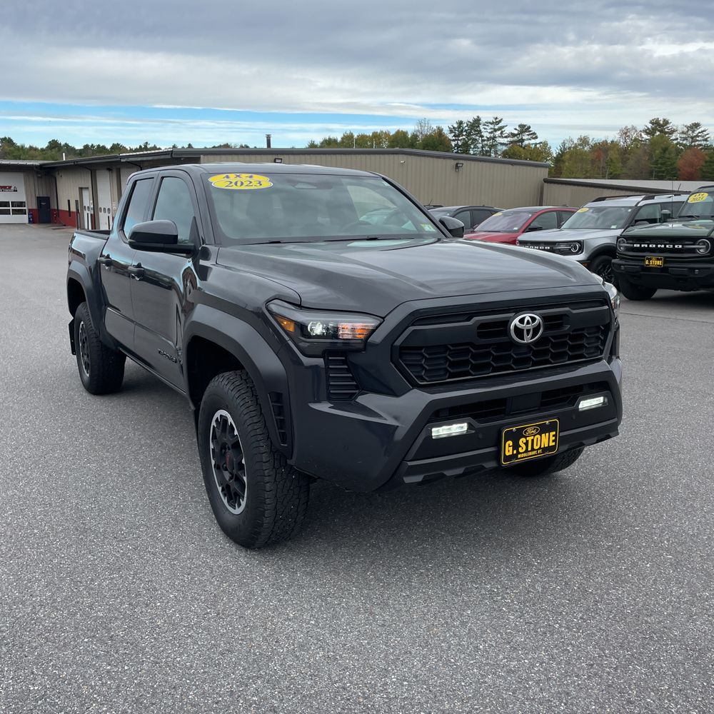 2024 Toyota Tacoma TRD Off-Road