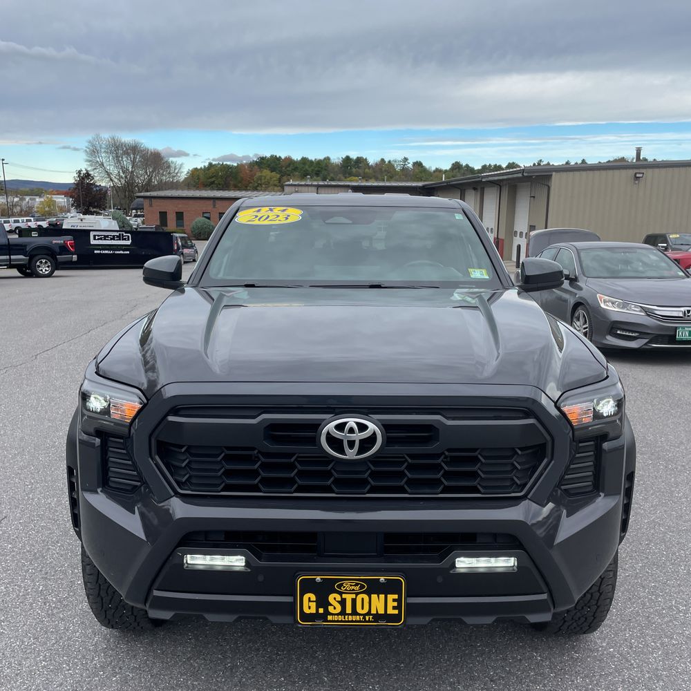 2024 Toyota Tacoma TRD Off-Road