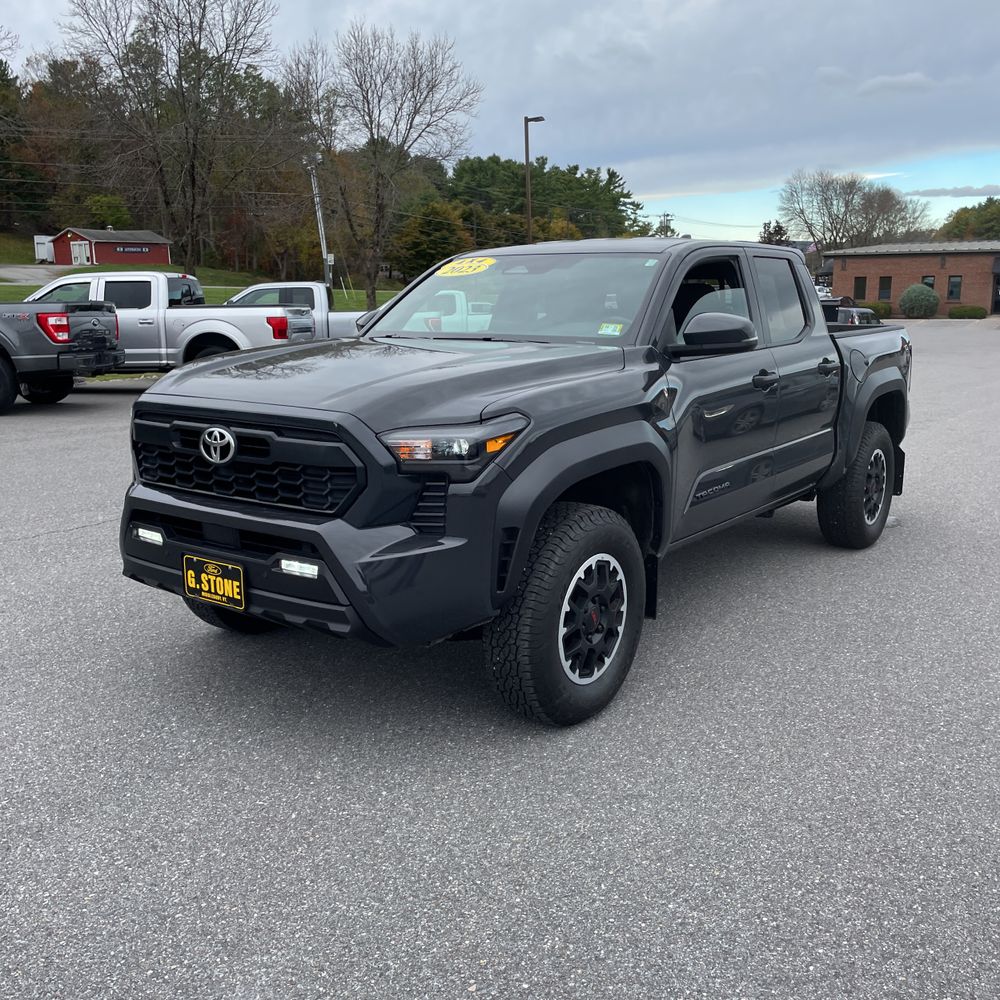2024 Toyota Tacoma TRD Off-Road