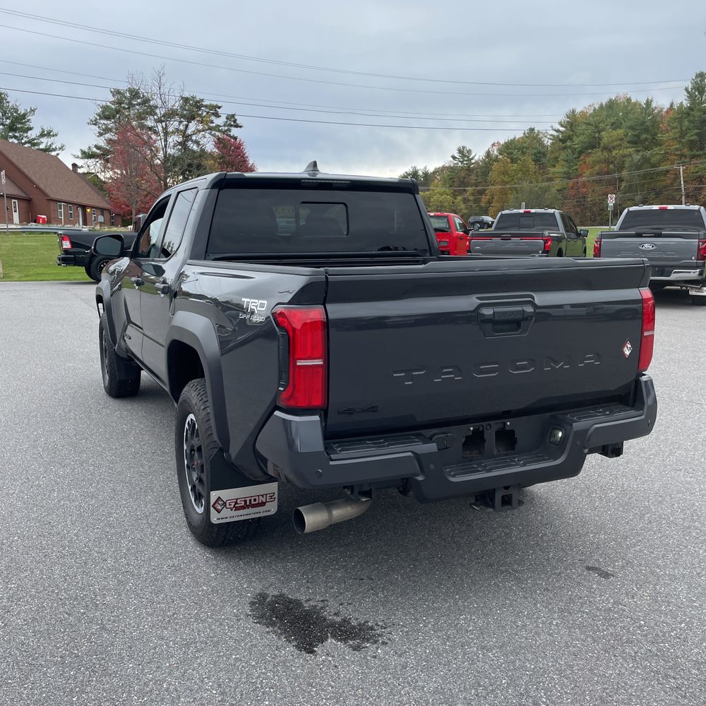 2024 Toyota Tacoma TRD Off-Road
