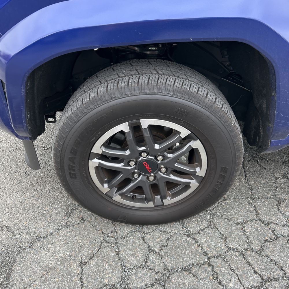 2025 Toyota Tacoma TRD Sport