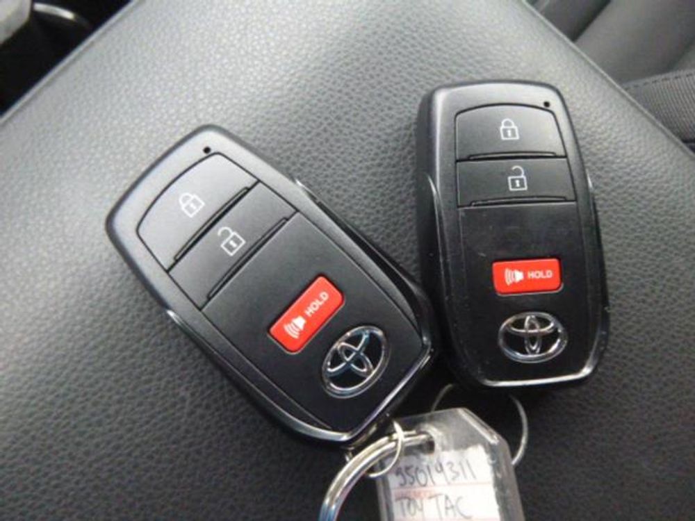 2024 Toyota Tacoma 4WD TRD Off Road