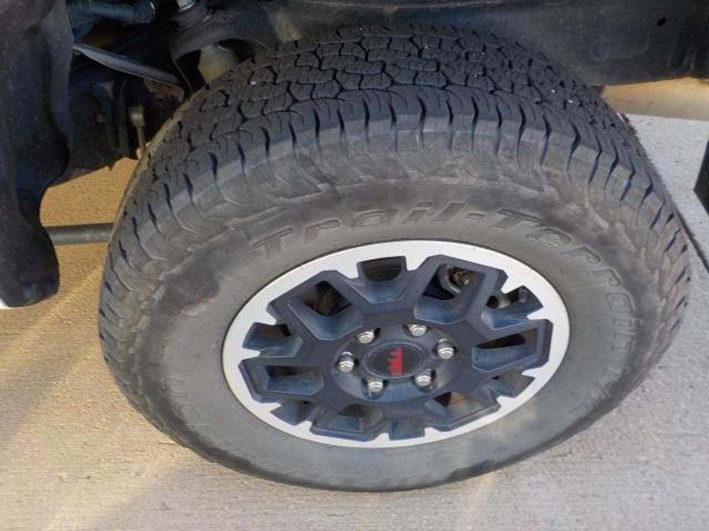 2024 Toyota Tacoma 4WD TRD Off Road