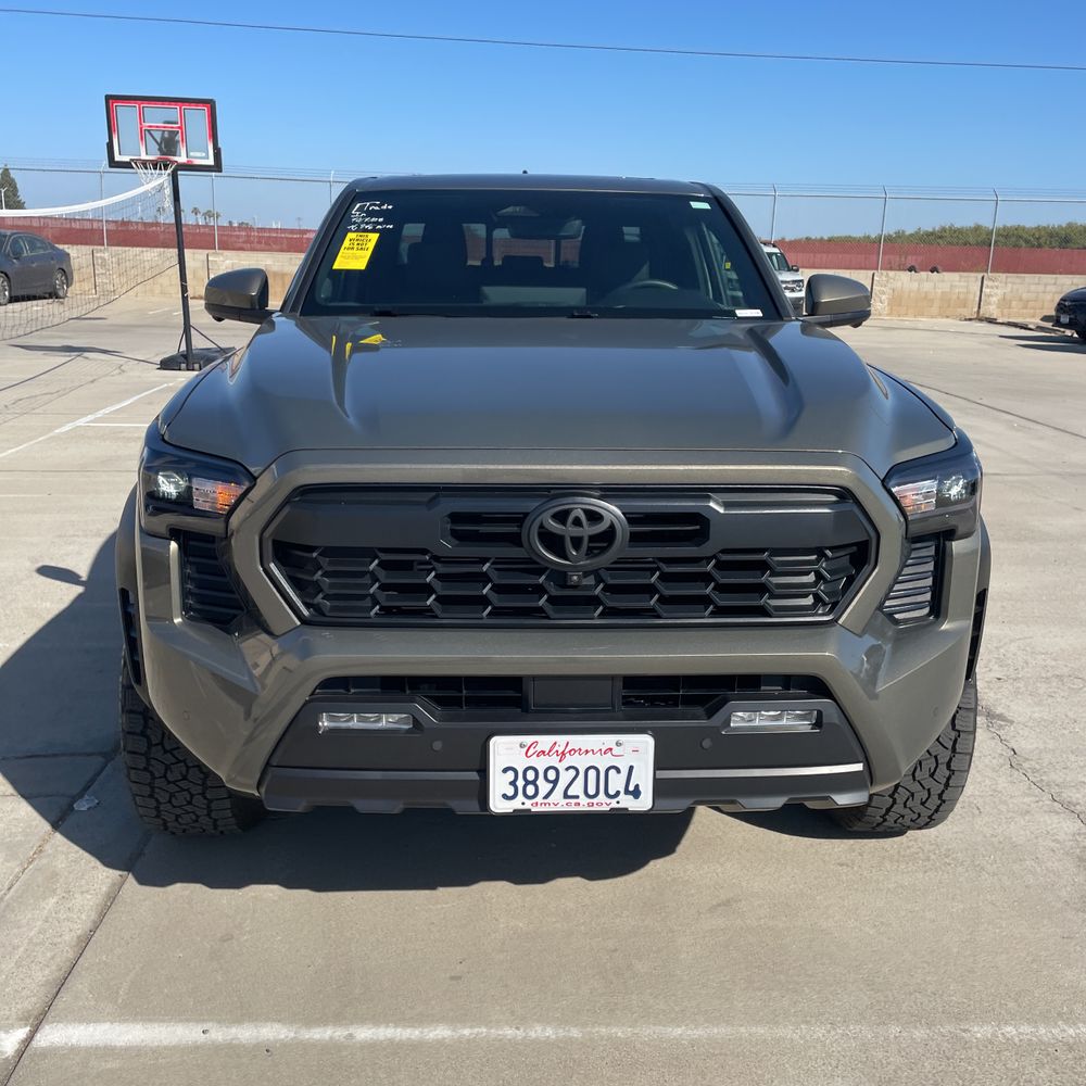 2024 Toyota Tacoma TRD Off-Road