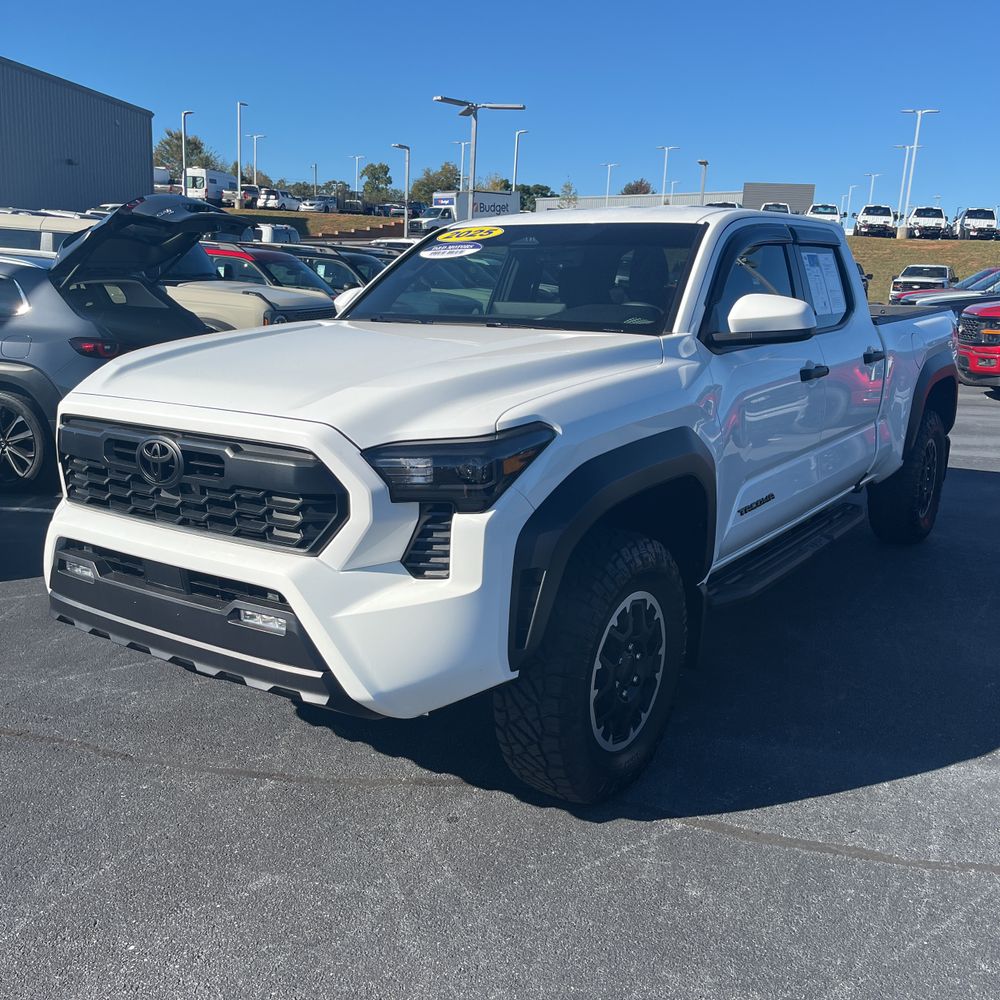 2025 Toyota Tacoma TRD Off-Road