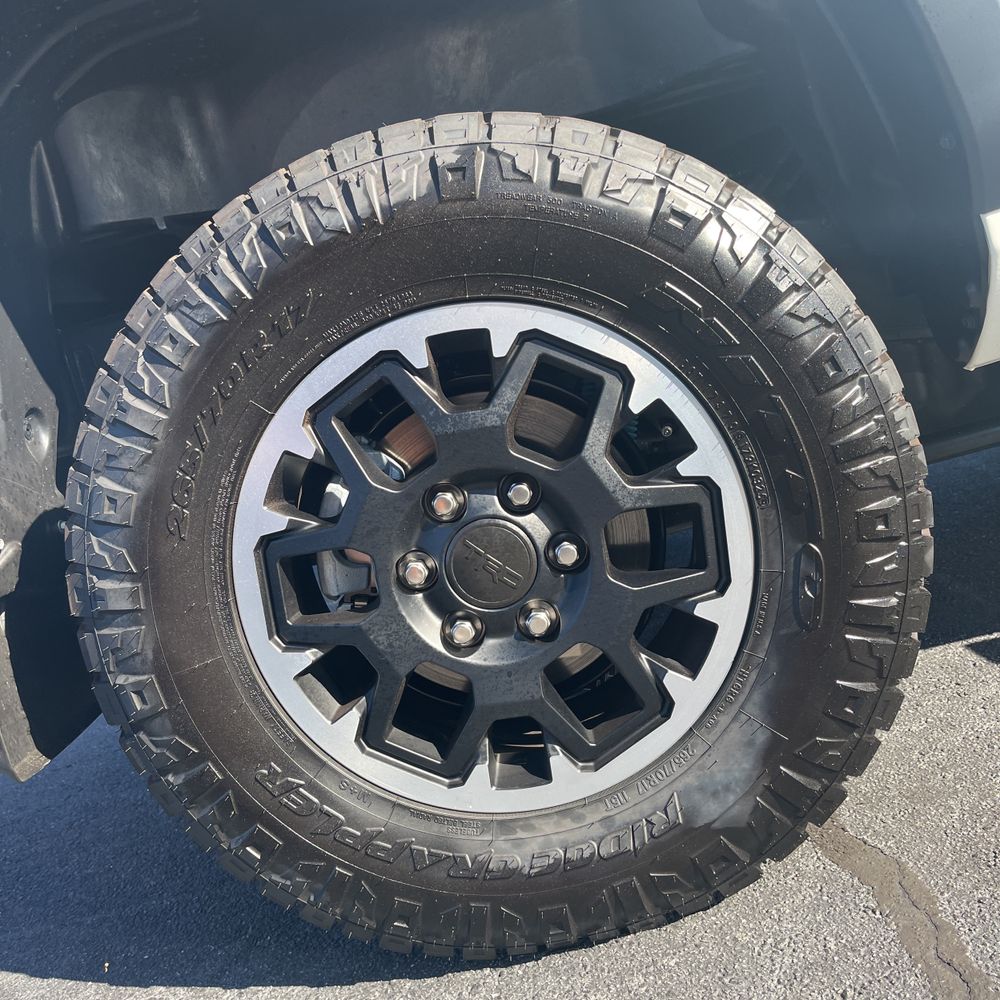 2025 Toyota Tacoma TRD Off-Road