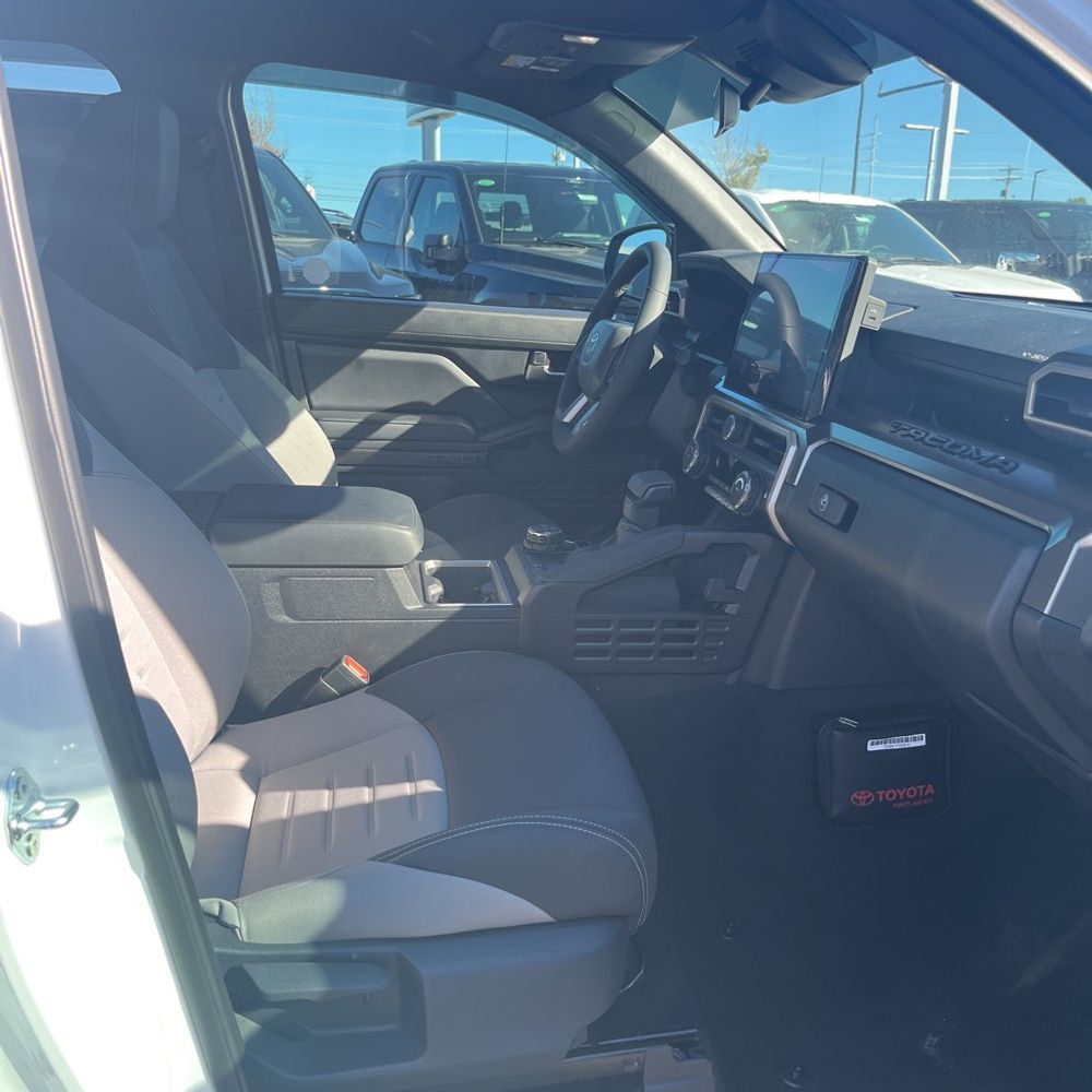 2025 Toyota Tacoma TRD Off-Road