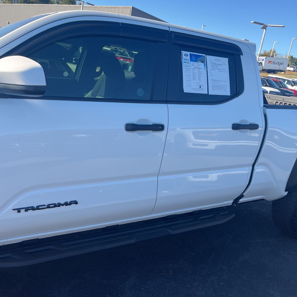 2025 Toyota Tacoma TRD Off-Road