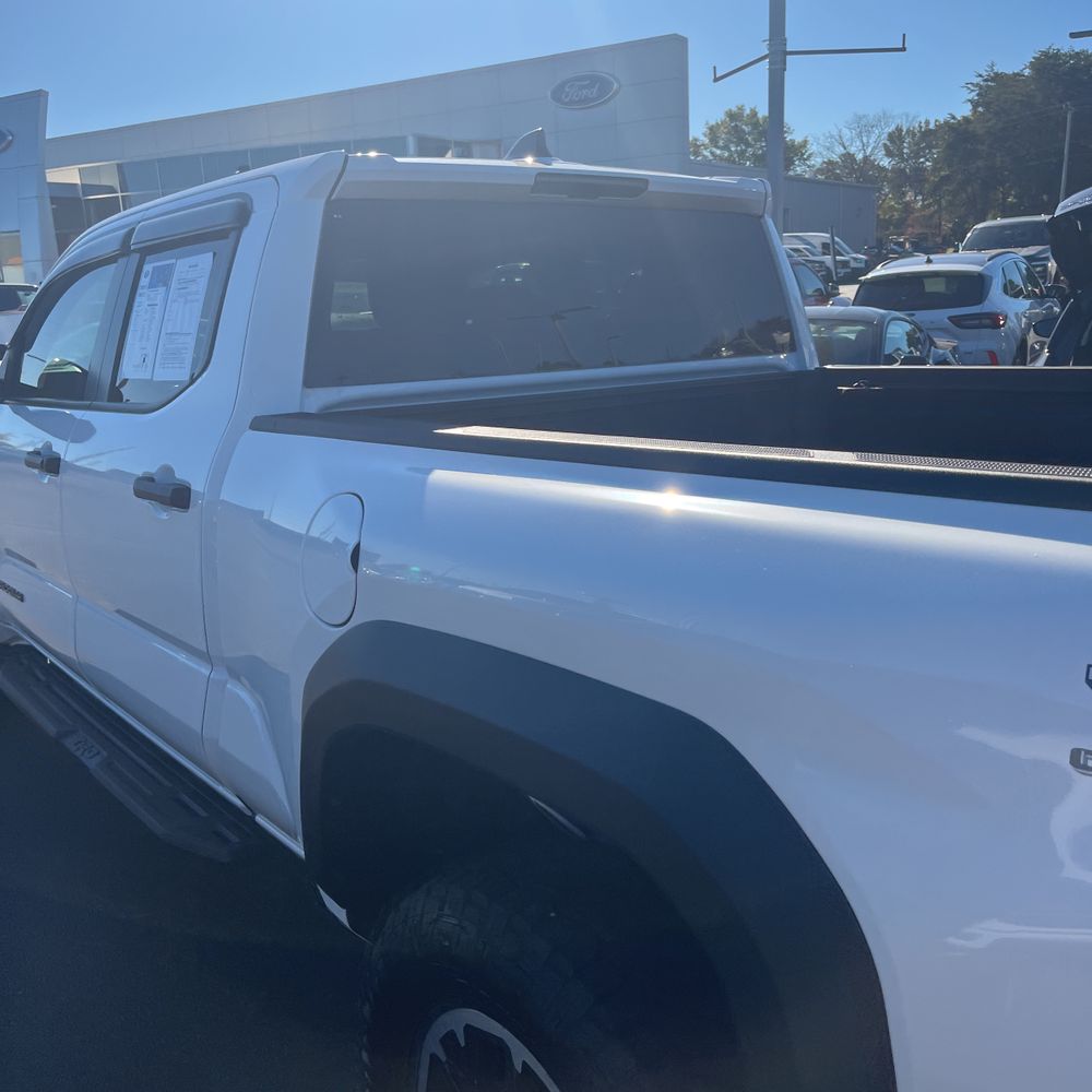2025 Toyota Tacoma TRD Off-Road