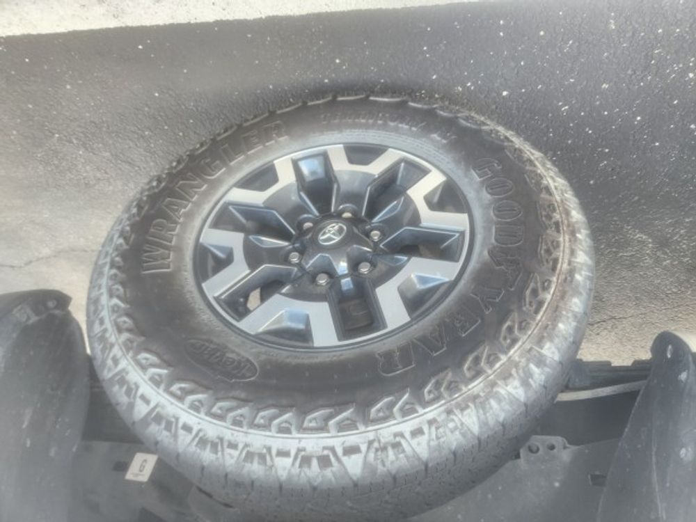 2023 Toyota Tacoma 4WD