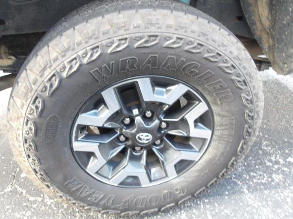 2023 Toyota Tacoma 4WD TRD Off Road