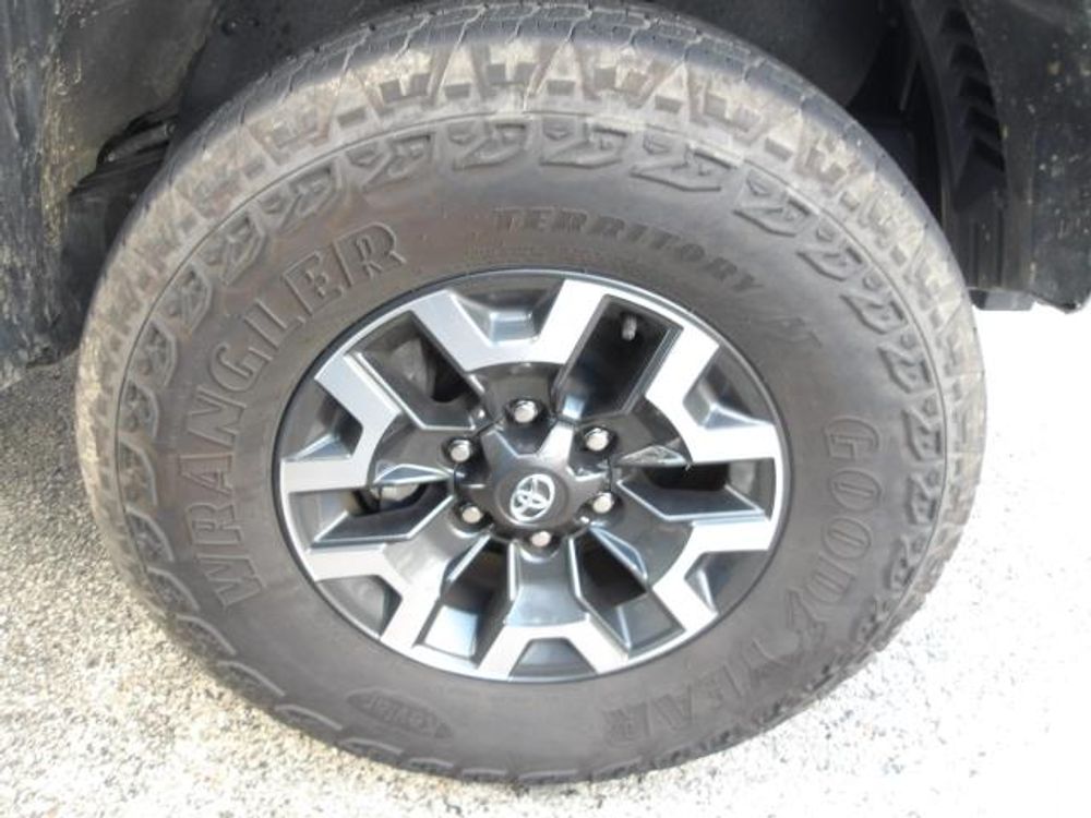 2023 Toyota Tacoma 4WD TRD Off Road