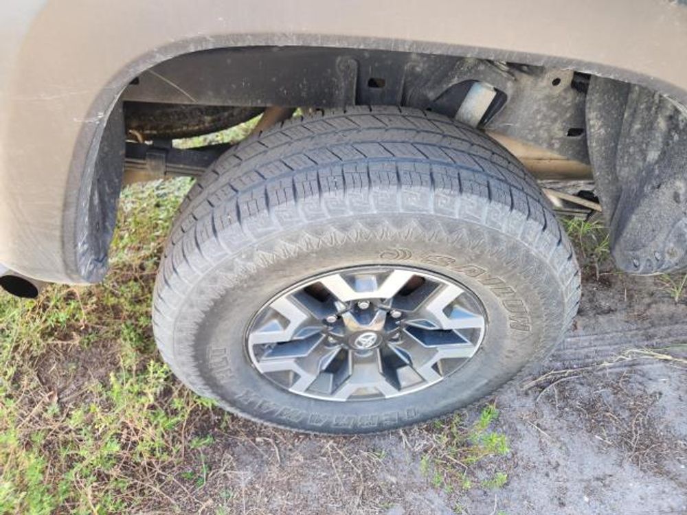2023 Toyota Tacoma 4WD TRD Off Road