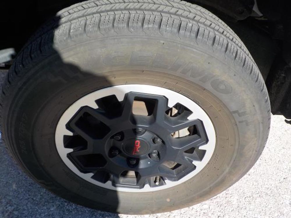 2024 Toyota Tacoma 4WD TRD Off Road