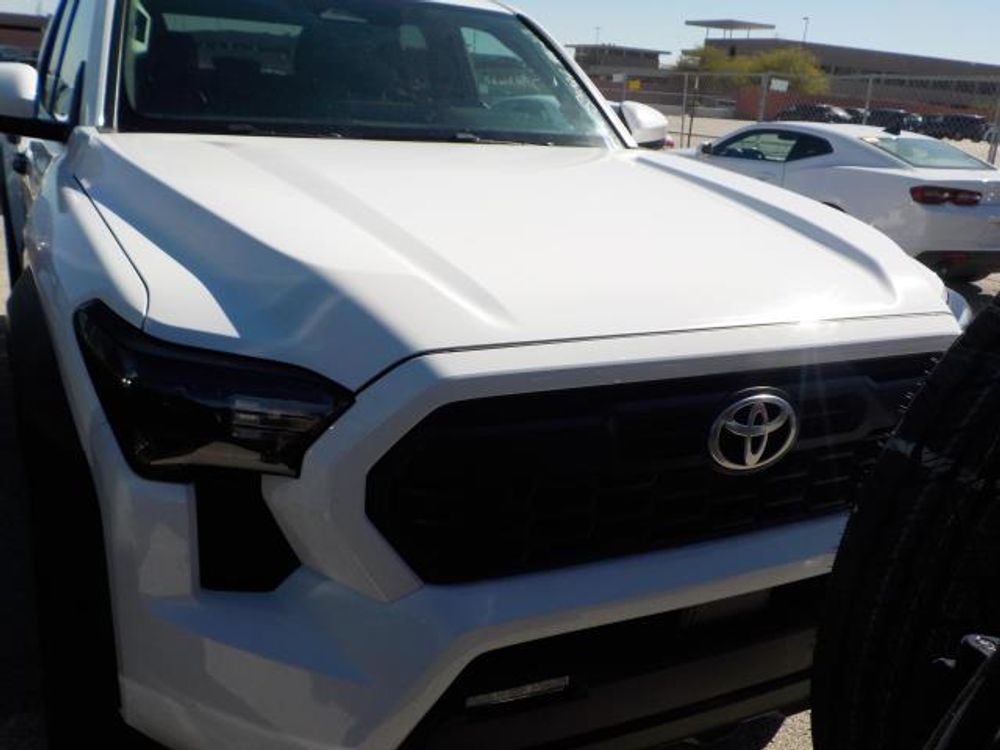 2024 Toyota Tacoma 4WD TRD Off Road