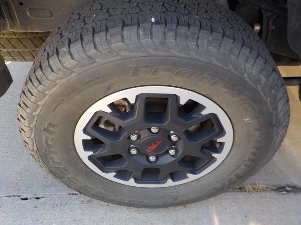2024 Toyota Tacoma 4WD TRD Off Road