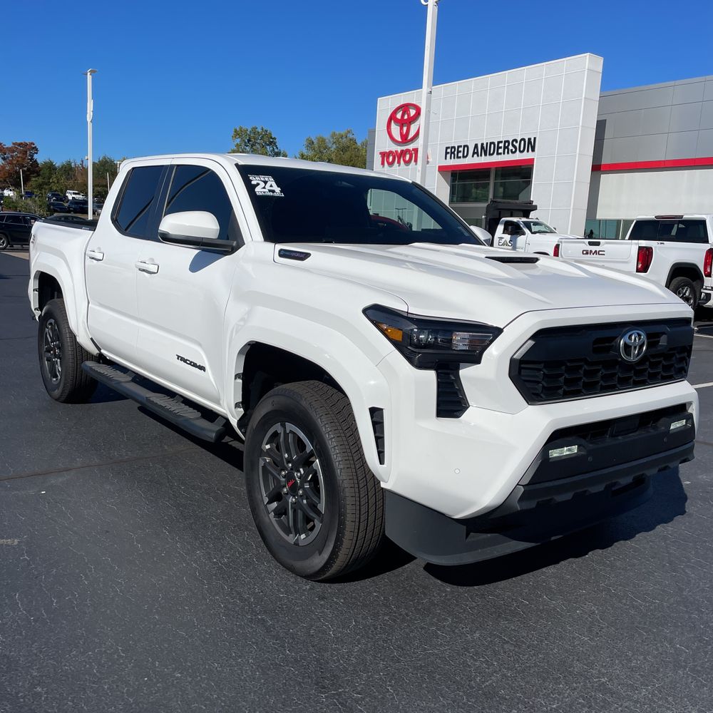 2024 Toyota Tacoma TRD Sport HV