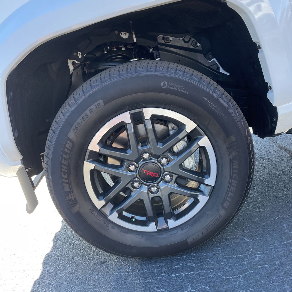 2024 Toyota Tacoma TRD Sport HV