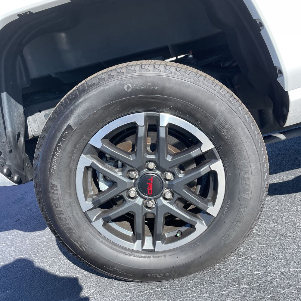 2024 Toyota Tacoma TRD Sport HV