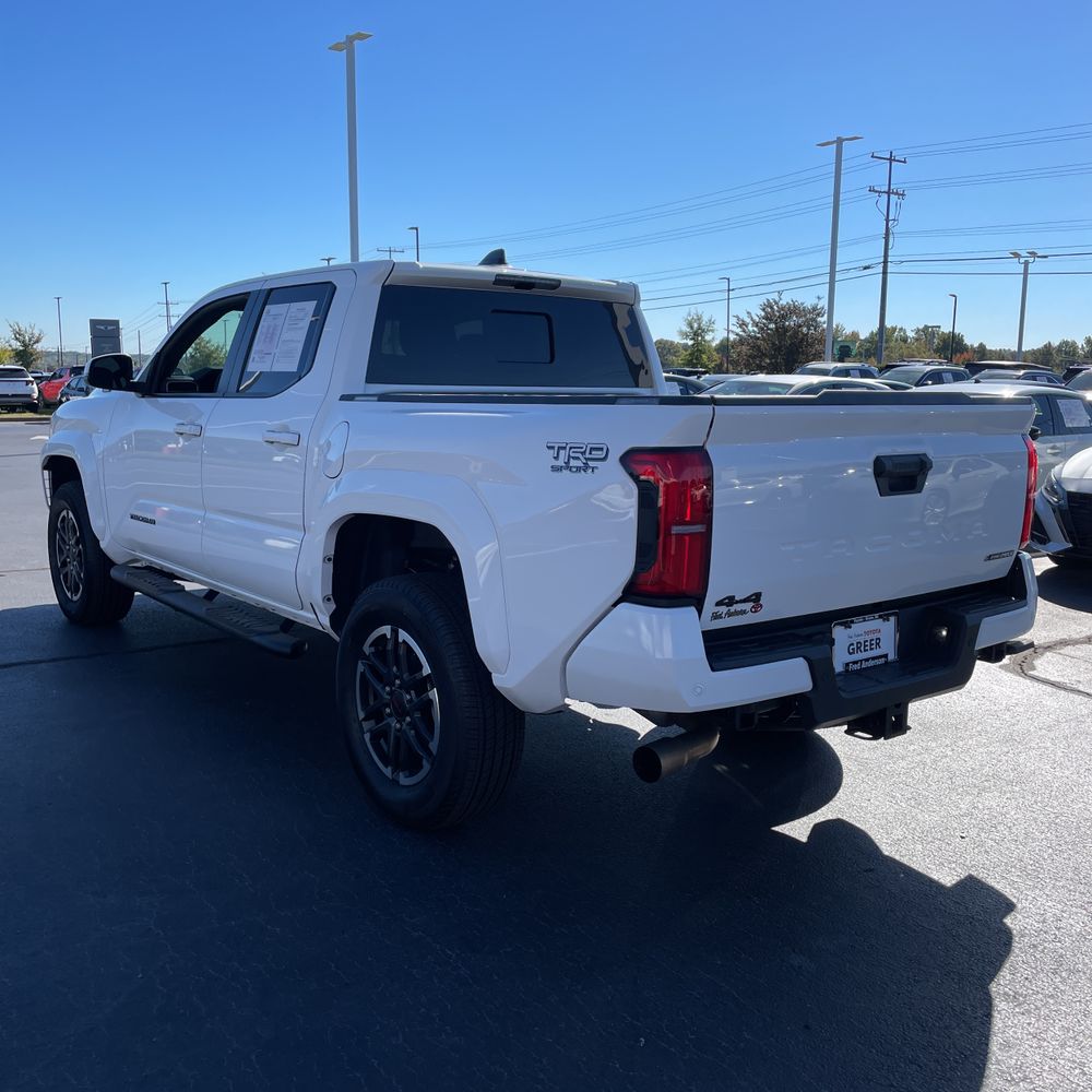 2024 Toyota Tacoma TRD Sport HV