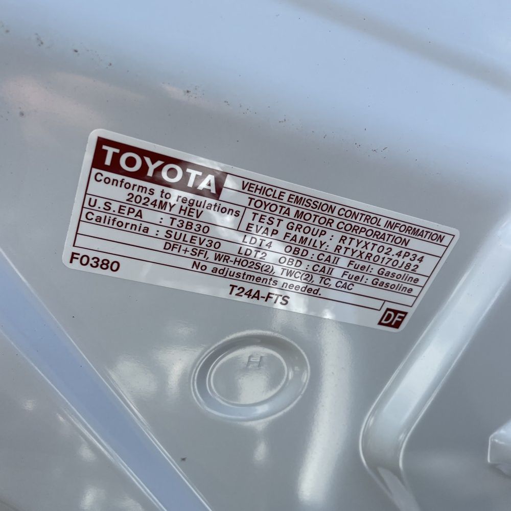 2024 Toyota Tacoma TRD Sport HV