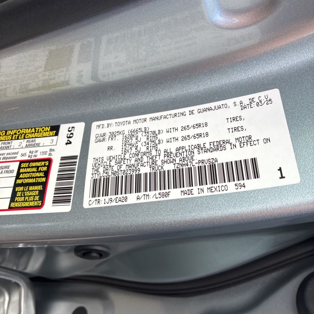 2025 Toyota Tacoma TRD Sport HV