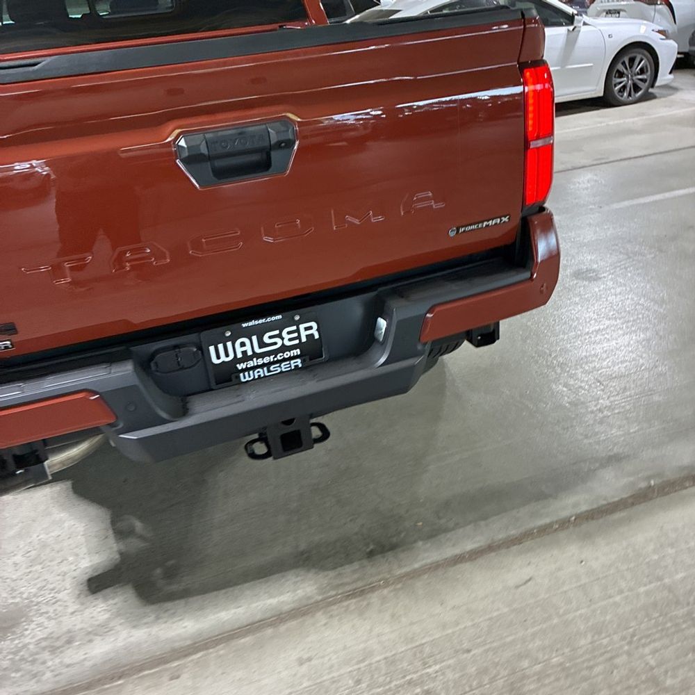 2025 Toyota Tacoma TRD Off-Road HV