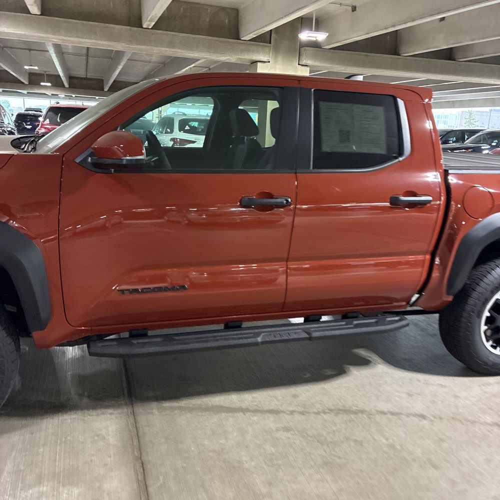 2025 Toyota Tacoma TRD Off-Road HV
