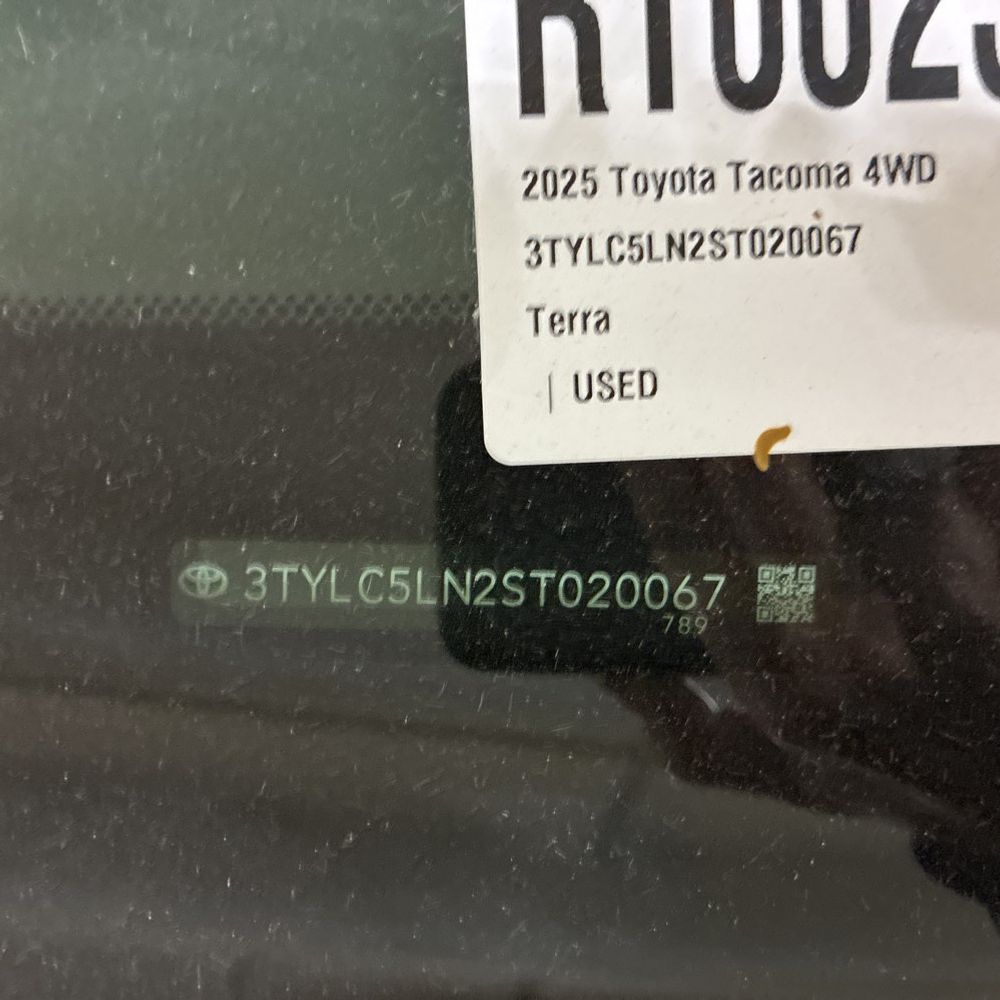 2025 Toyota Tacoma TRD Off-Road HV