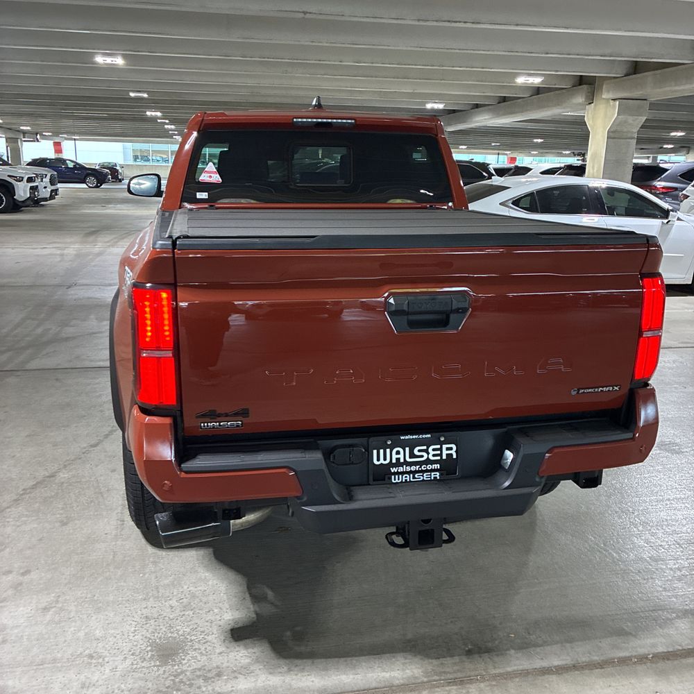 2025 Toyota Tacoma TRD Off-Road HV