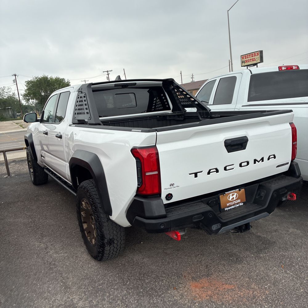 2025 Toyota Tacoma Trailhunter HV