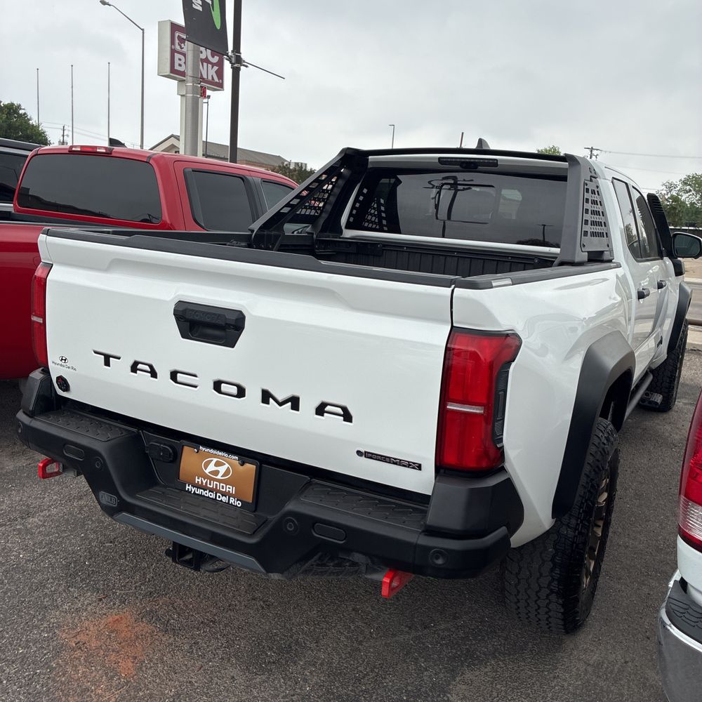 2025 Toyota Tacoma Trailhunter HV
