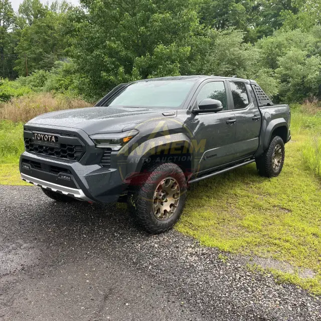 2025 Toyota Tacoma Trailhunter HV