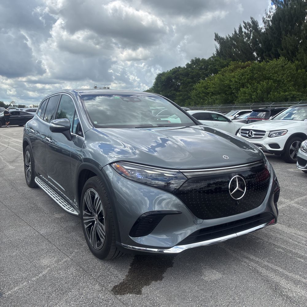 2023 Mercedes-Benz EQS SUV EQS450+