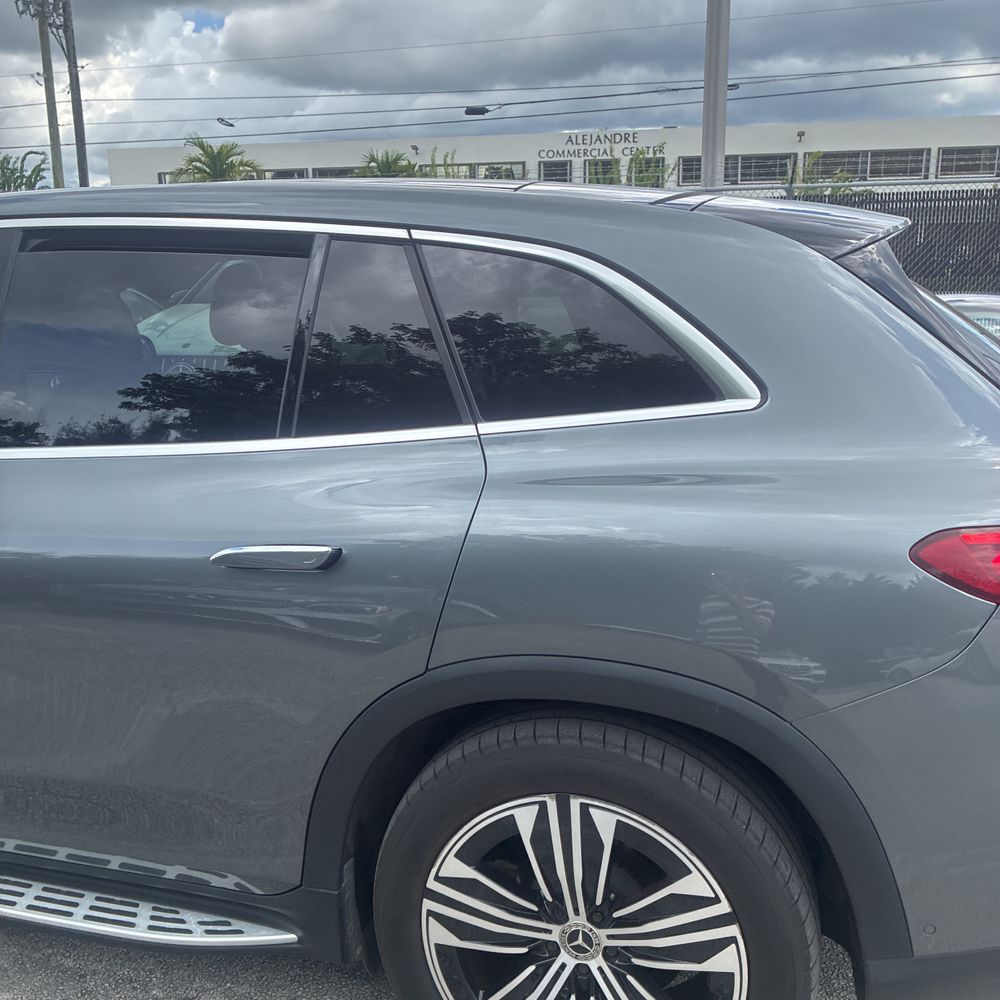 2023 Mercedes-Benz EQS SUV EQS450+
