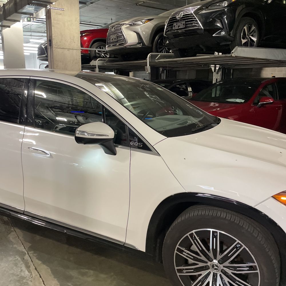 2023 Mercedes-Benz EQS SUV EQS450