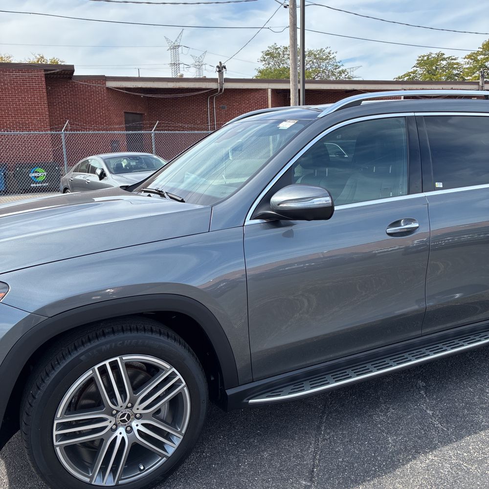 2023 Mercedes-Benz GLS GLS450