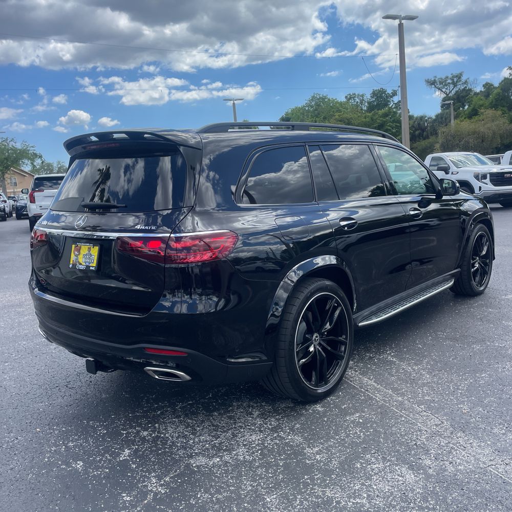 2025 Mercedes-Benz GLS 580 4MATIC