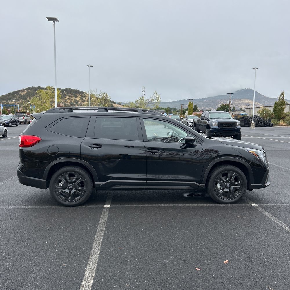 2025 Subaru Ascent Onyx Edition
