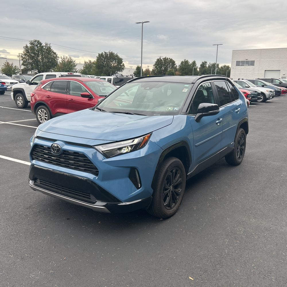 2025 Toyota RAV4 Hybrid XSE