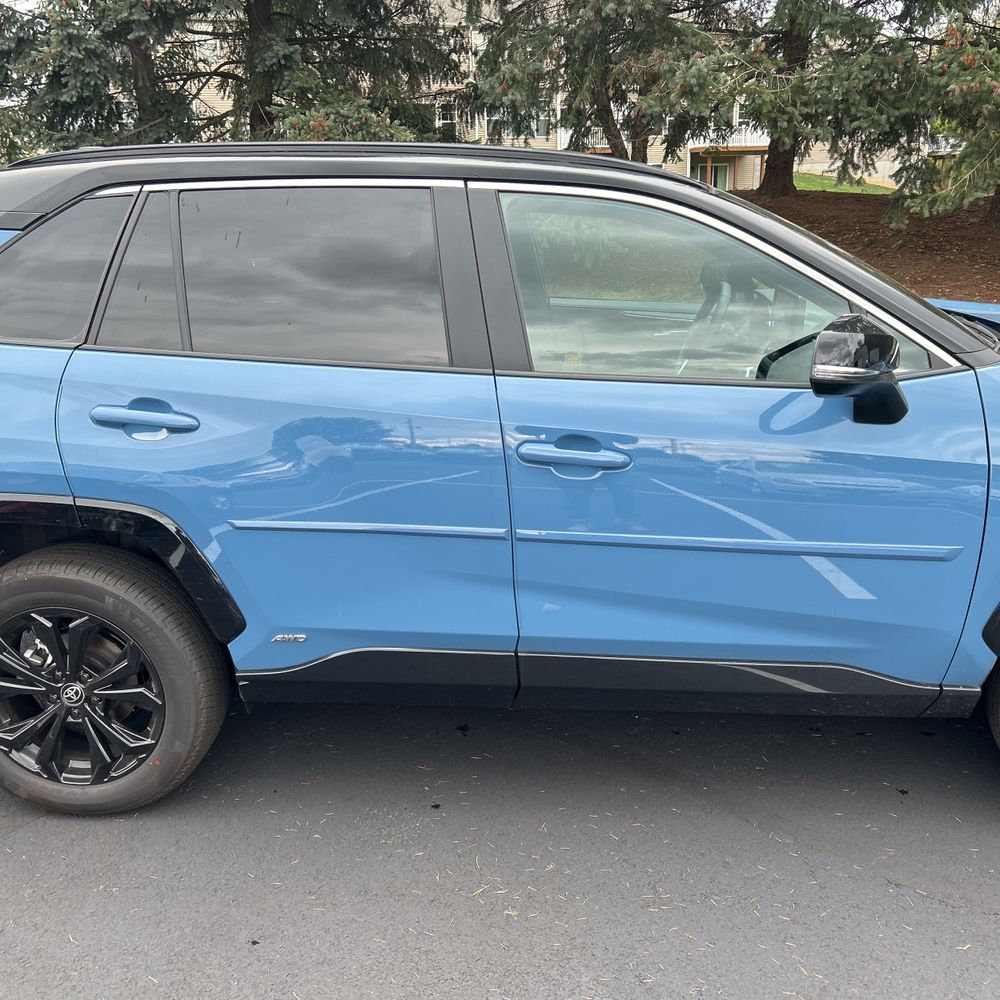 2025 Toyota RAV4 Hybrid XSE