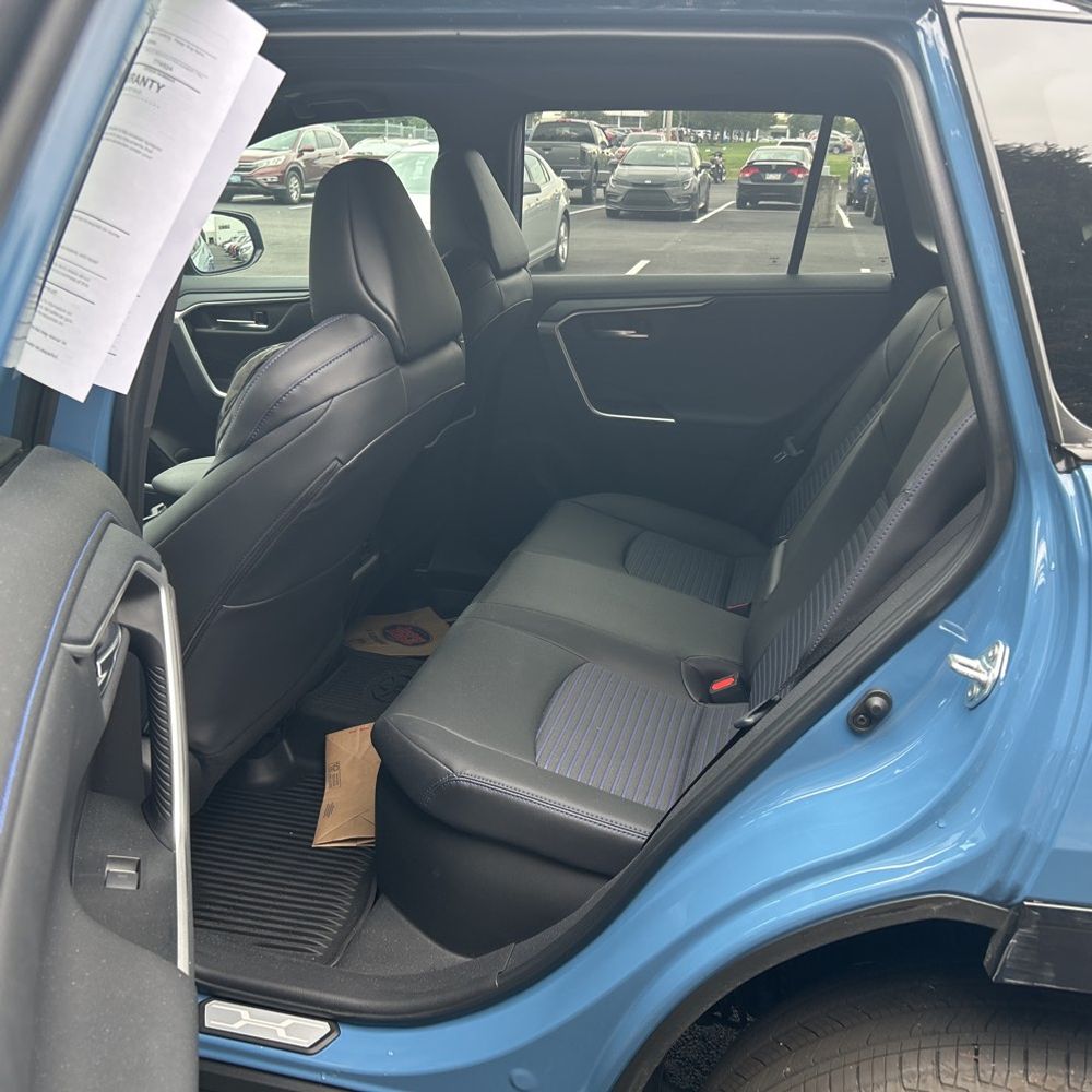 2025 Toyota RAV4 Hybrid XSE
