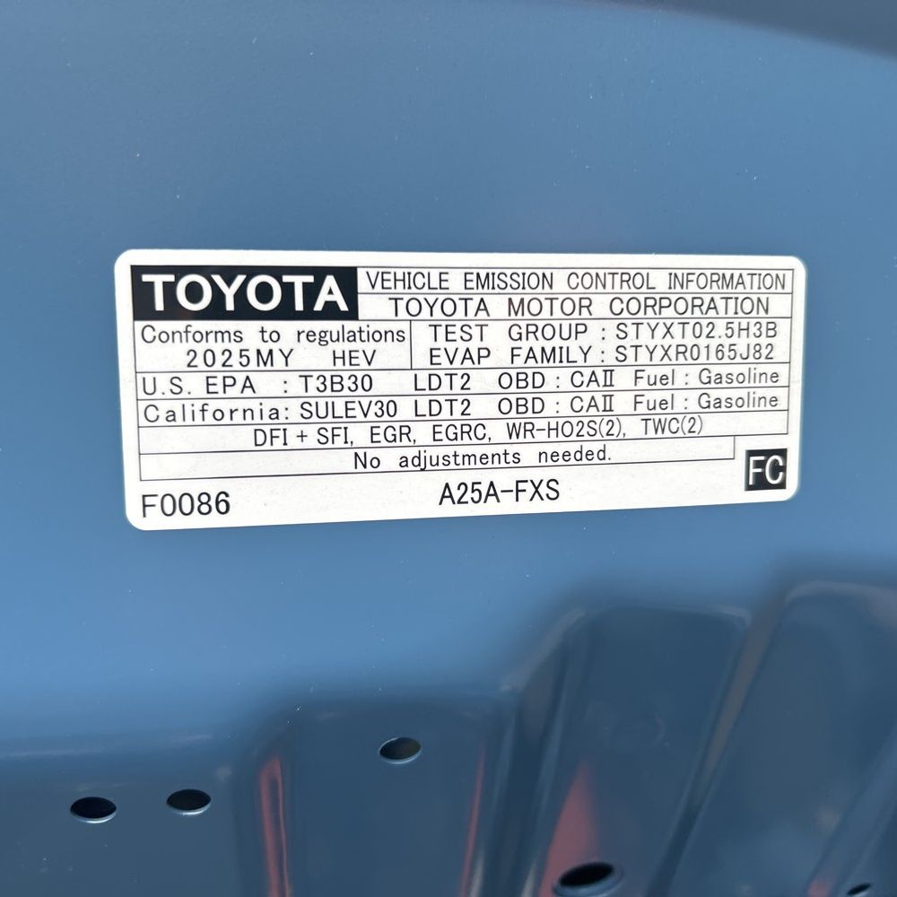 2025 Toyota RAV4 Hybrid XSE
