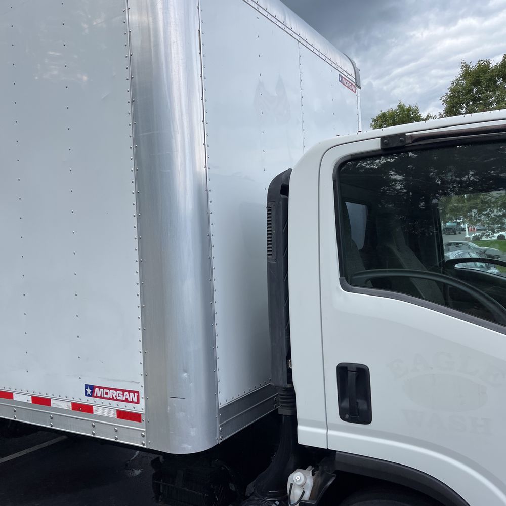 2013 Isuzu NPR HD Box Truck