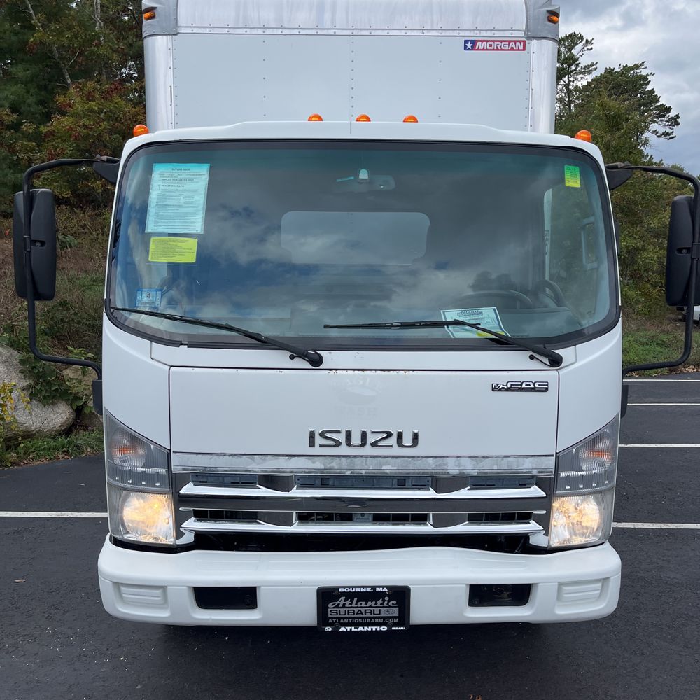 2013 Isuzu NPR HD Box Truck