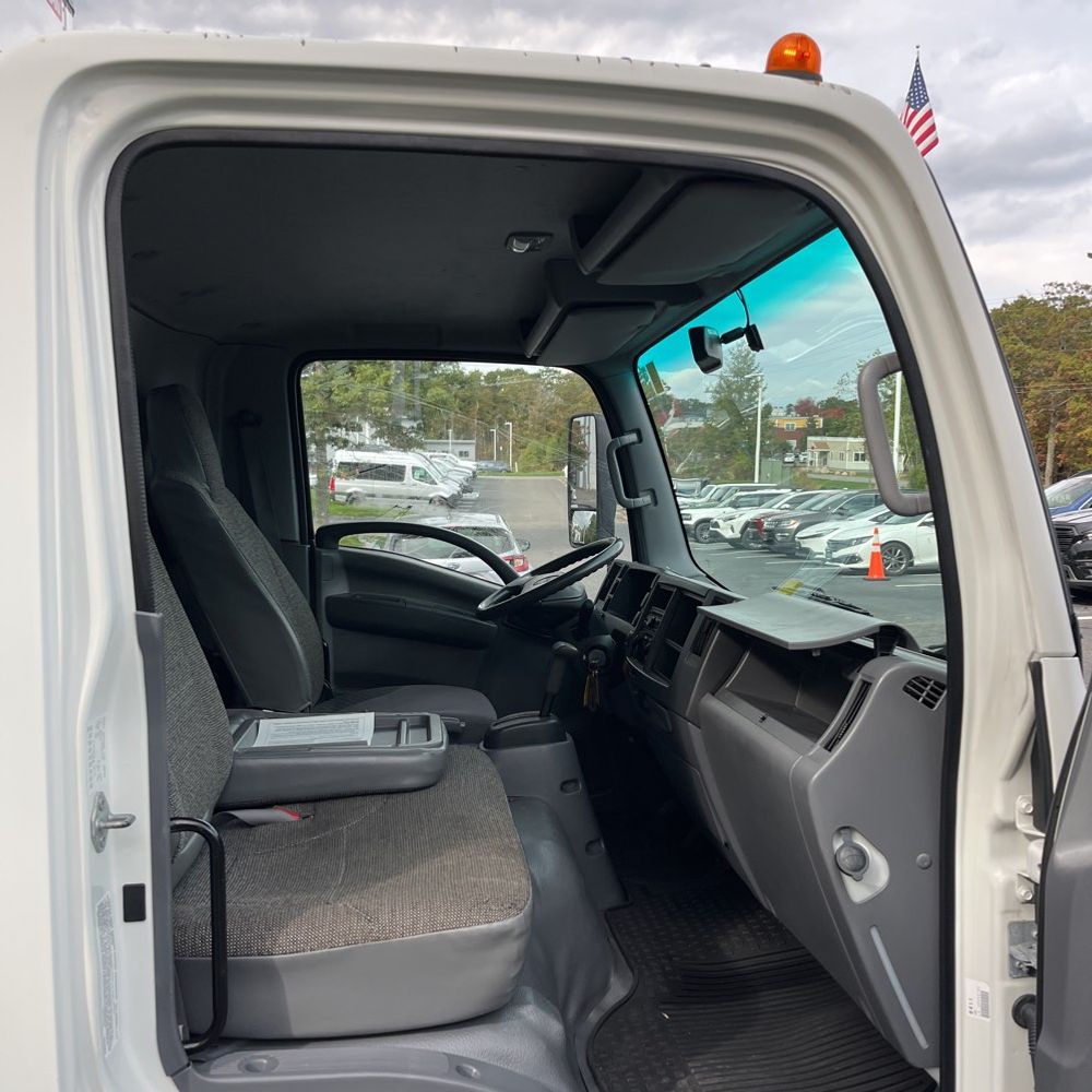 2013 Isuzu NPR HD Box Truck