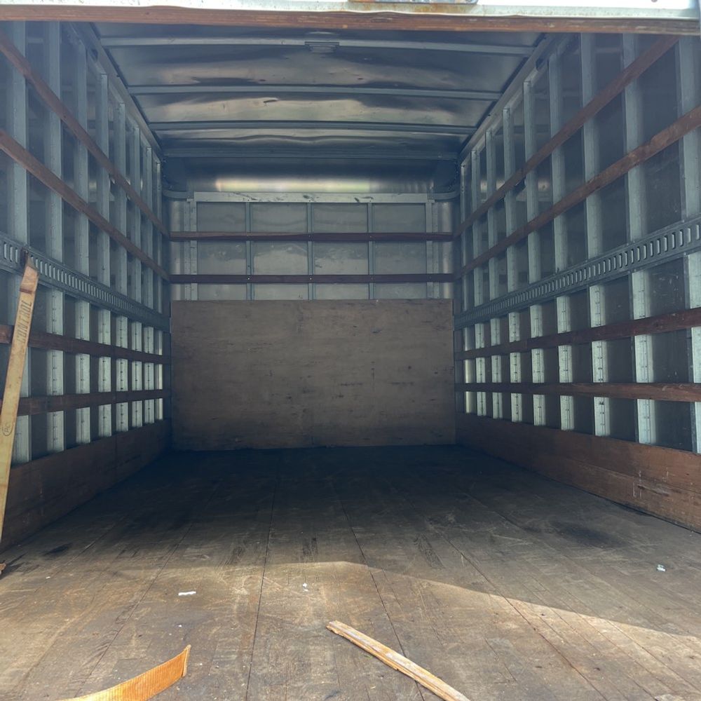 2013 Isuzu NPR HD Box Truck